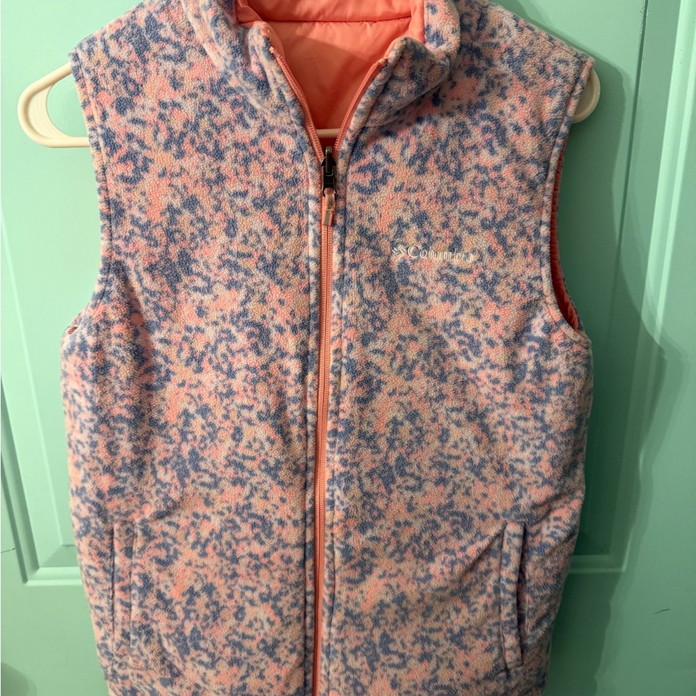 Columbia Pink & Blue reversible Fleece/puffer Vest